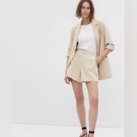 NWOT Gap 5” Soft Suit Shorts - Picture 5 of 11